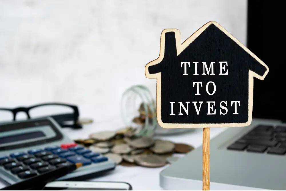 Navigating Denver’s Real Estate Market: Why You Need a Specialized Lawyer for Your Property Transactions