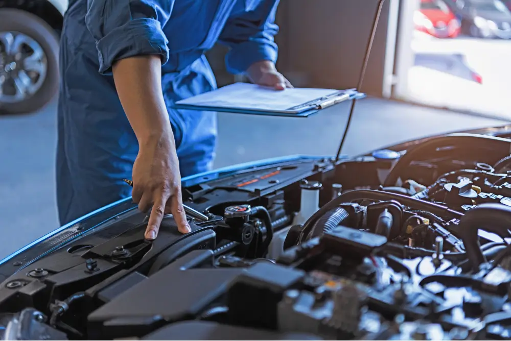 Mechanic Proving an Automobile Defect Case in Colorado